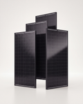 Kit solaire modulaire SOLMIRE Max 400 avec quatre panneaux rigides, packshot studio premium